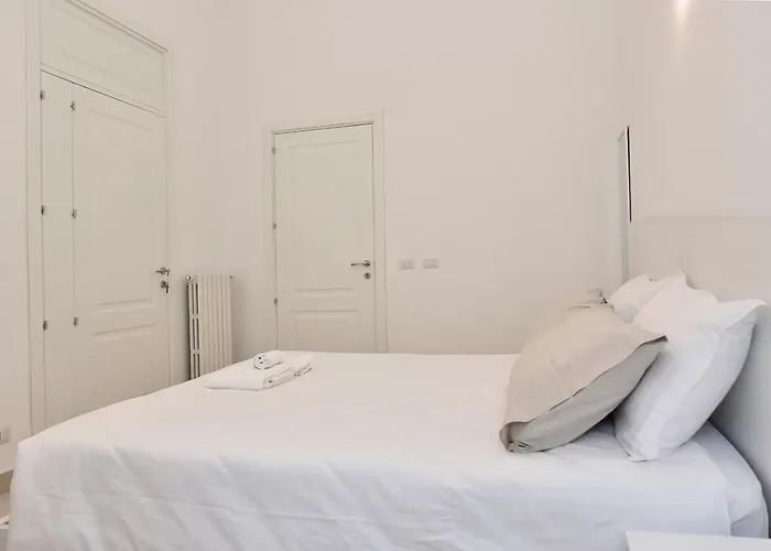 Adhoc Pensión Ragusa